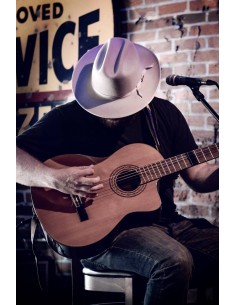 .Cuerdas para todo tipo de instrumentos.