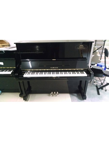 Yamaha U3- Restaurado